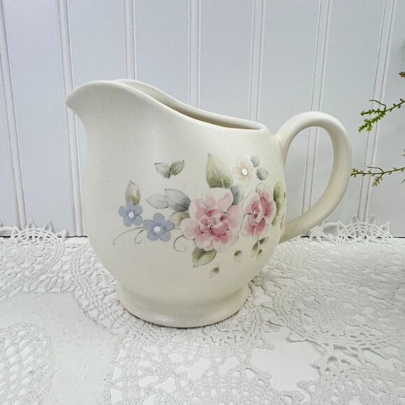 Pfaltzgraff  Tea Rose 20 Oz  Milk Cream Sauce Pitcher Floral  Stoneware 5.25" - Picture 1 of 11